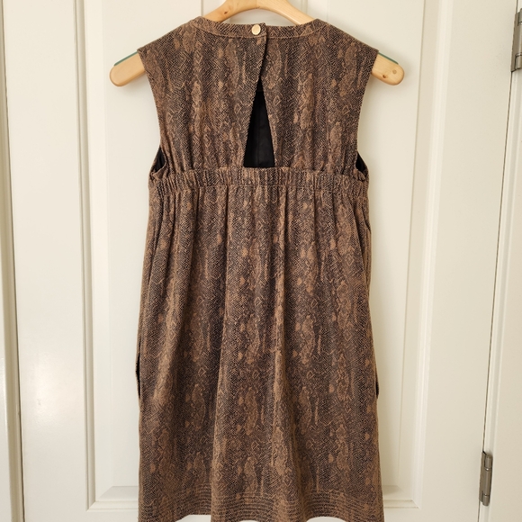 Edgy Snakeskin Print Mini Shift Dress Brown Sleeveless Soft Comfy Trendy Cute XS - Picture 3 of 16